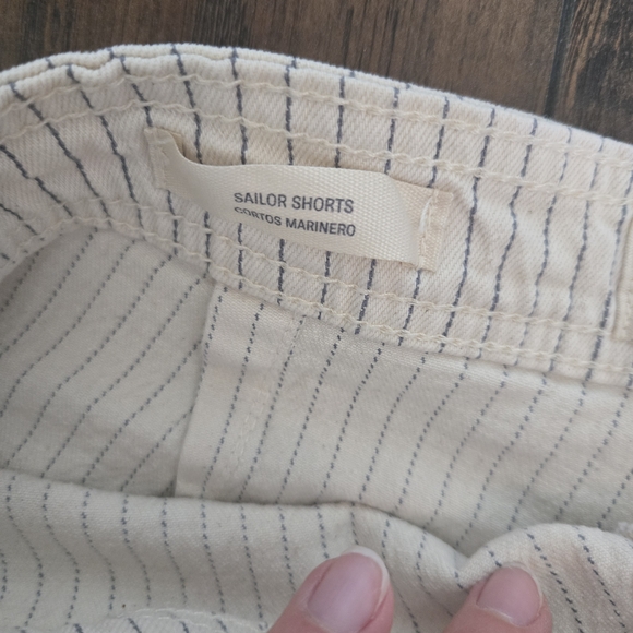 Universal Thread Cream Ribbed High-Rise Shorts - Picture 5 of 6